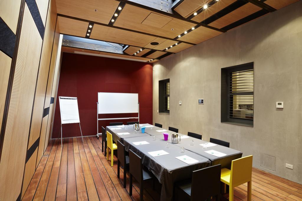 Tolarno Hotel Melbourne Bisnis foto